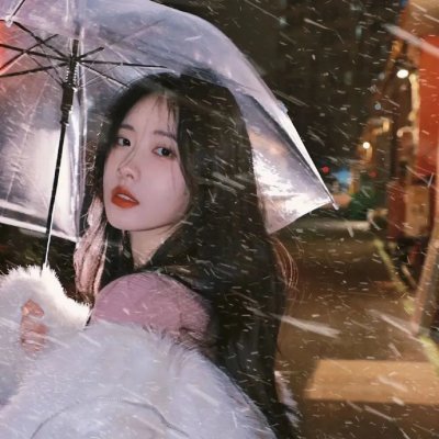 旧巷灯火又阑珊